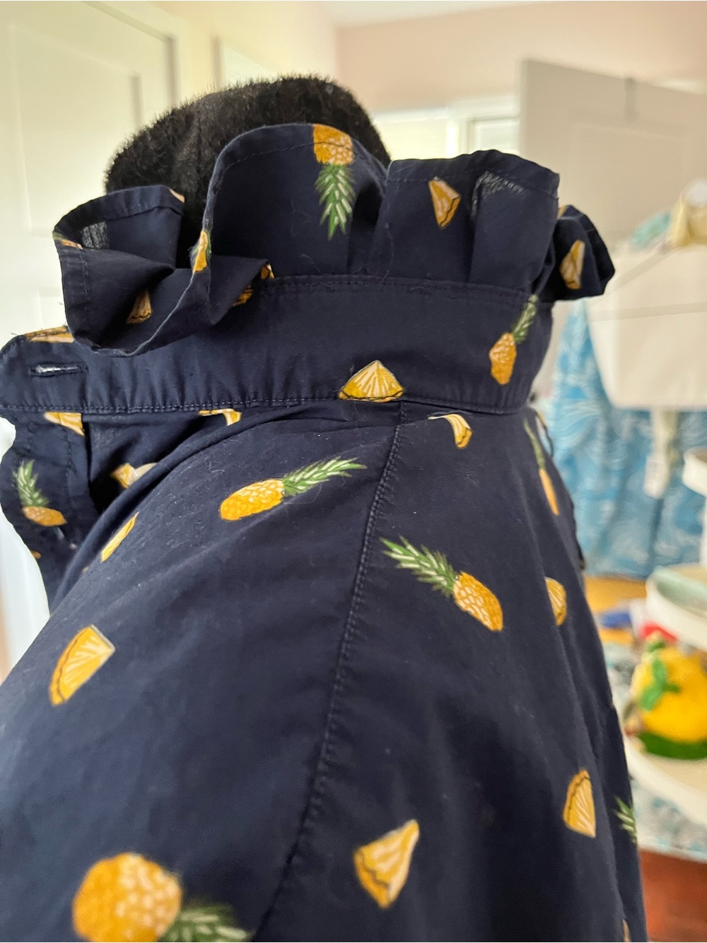 Enhanced Banana Republic Navy Blue Pineapple Print Ruffle Collar Shirt - Picture 5 of 7
